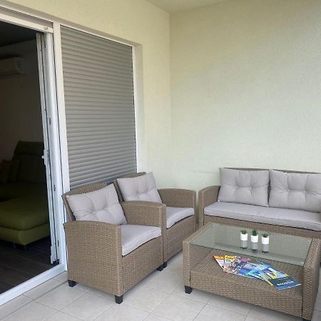 Modern New Apartment In Makarska Eksteriør bilde